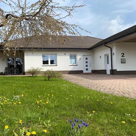 Marlen * 萨勒河畔瑙姆堡